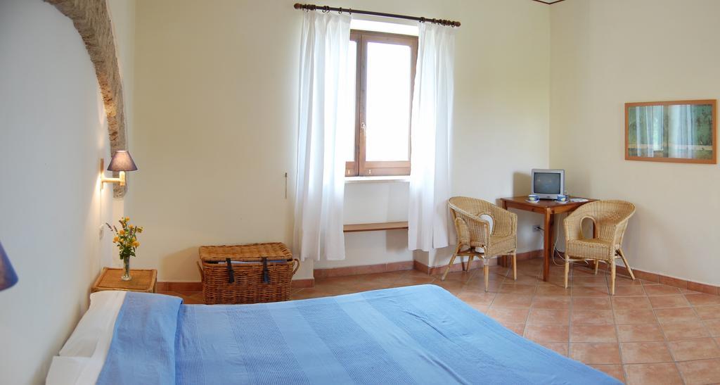 Farmstay La Morella Battipaglia Habitación foto